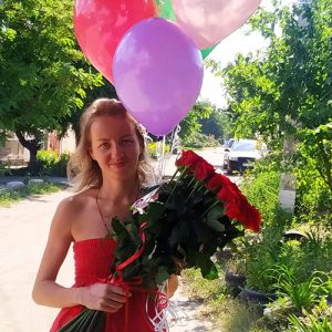 11 метрових троянд у Львові фото