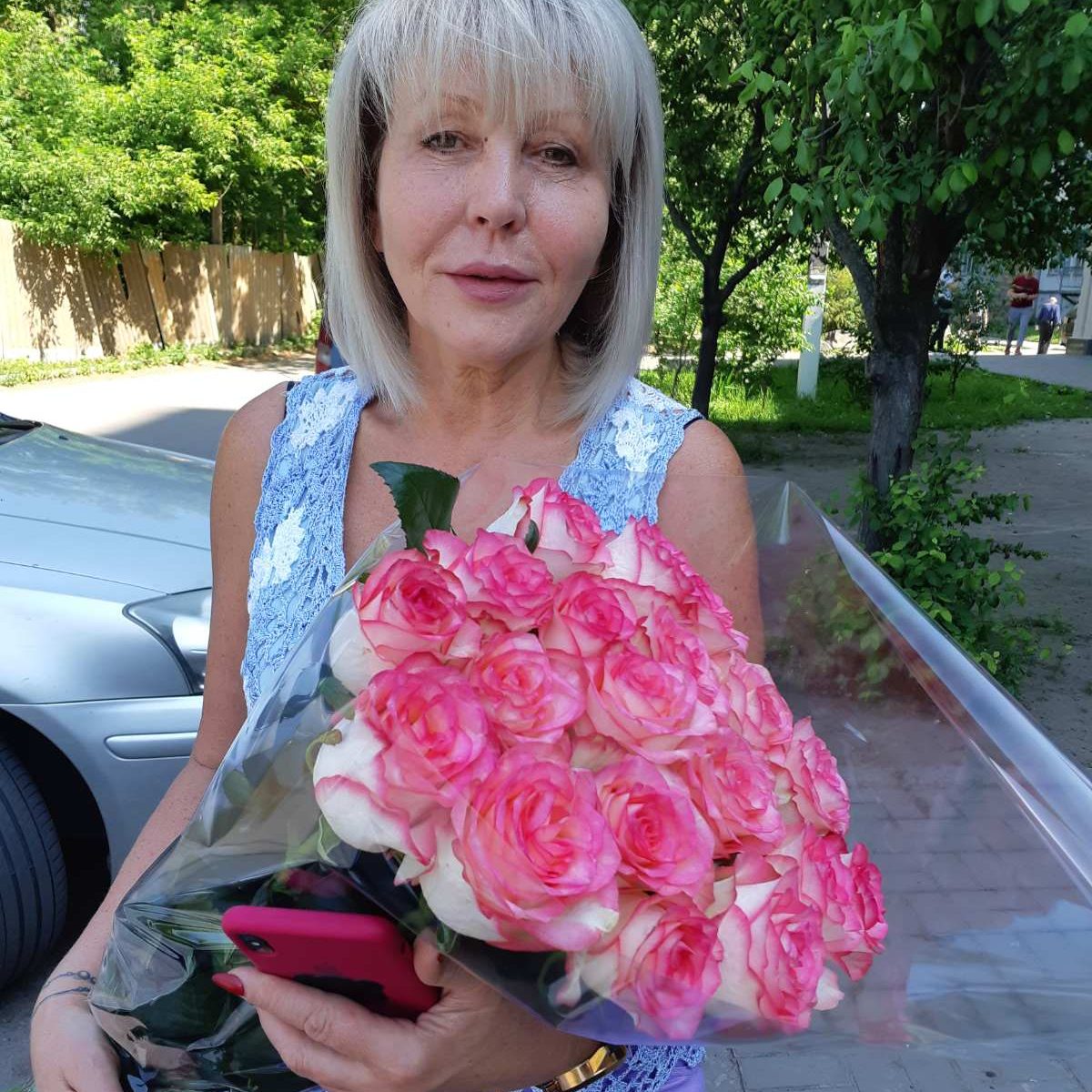 рожеві троянди у Львові фото
