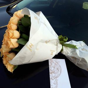21 кремова троянда у Львові фото