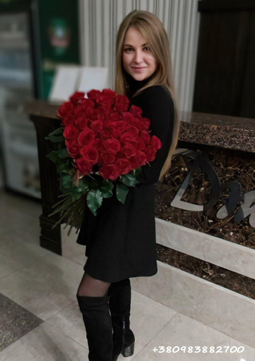 39 троянд червоних фото доставки