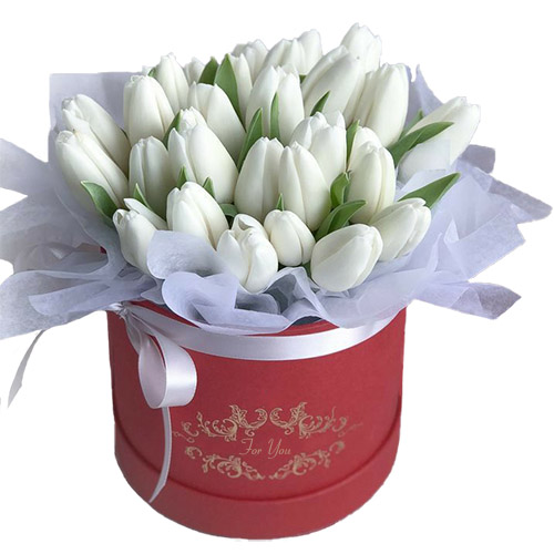 Фото товара 31 белый тюльпан в коробке у Львові