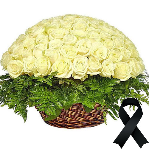 Фото товара 100 белых роз в корзине у Львові