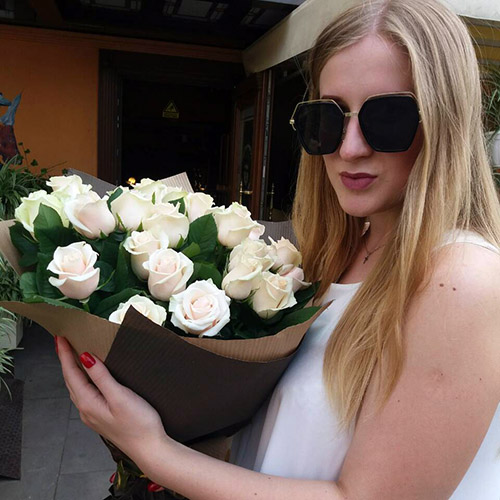 букет з 21 кремової троянди у Львові фото